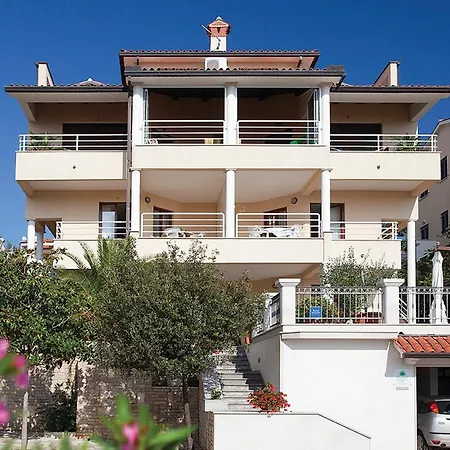 아파트 In With Wifi